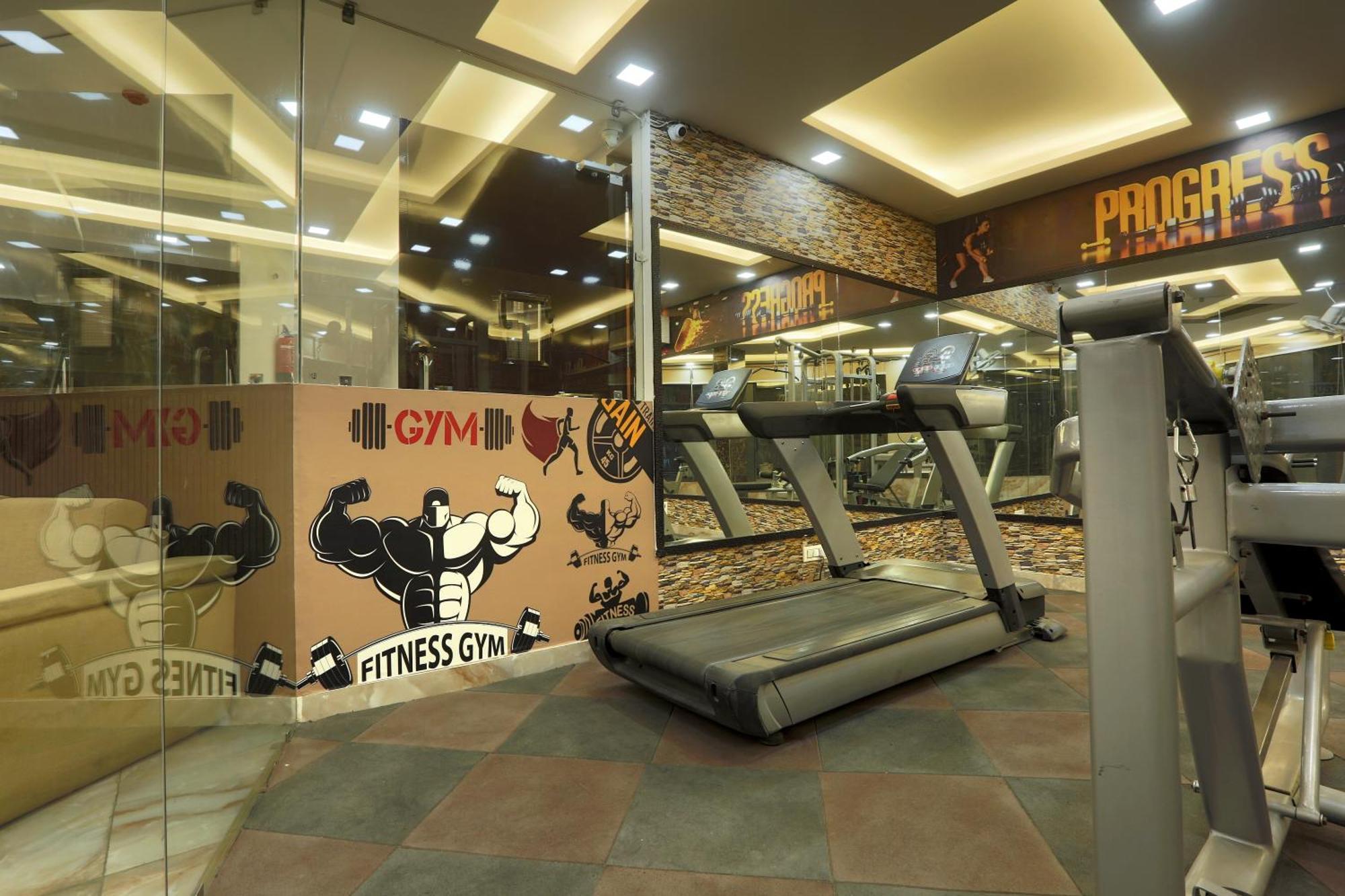 Hotel Prithvi-Raj Near Delhi Airport Ню Делхи Екстериор снимка