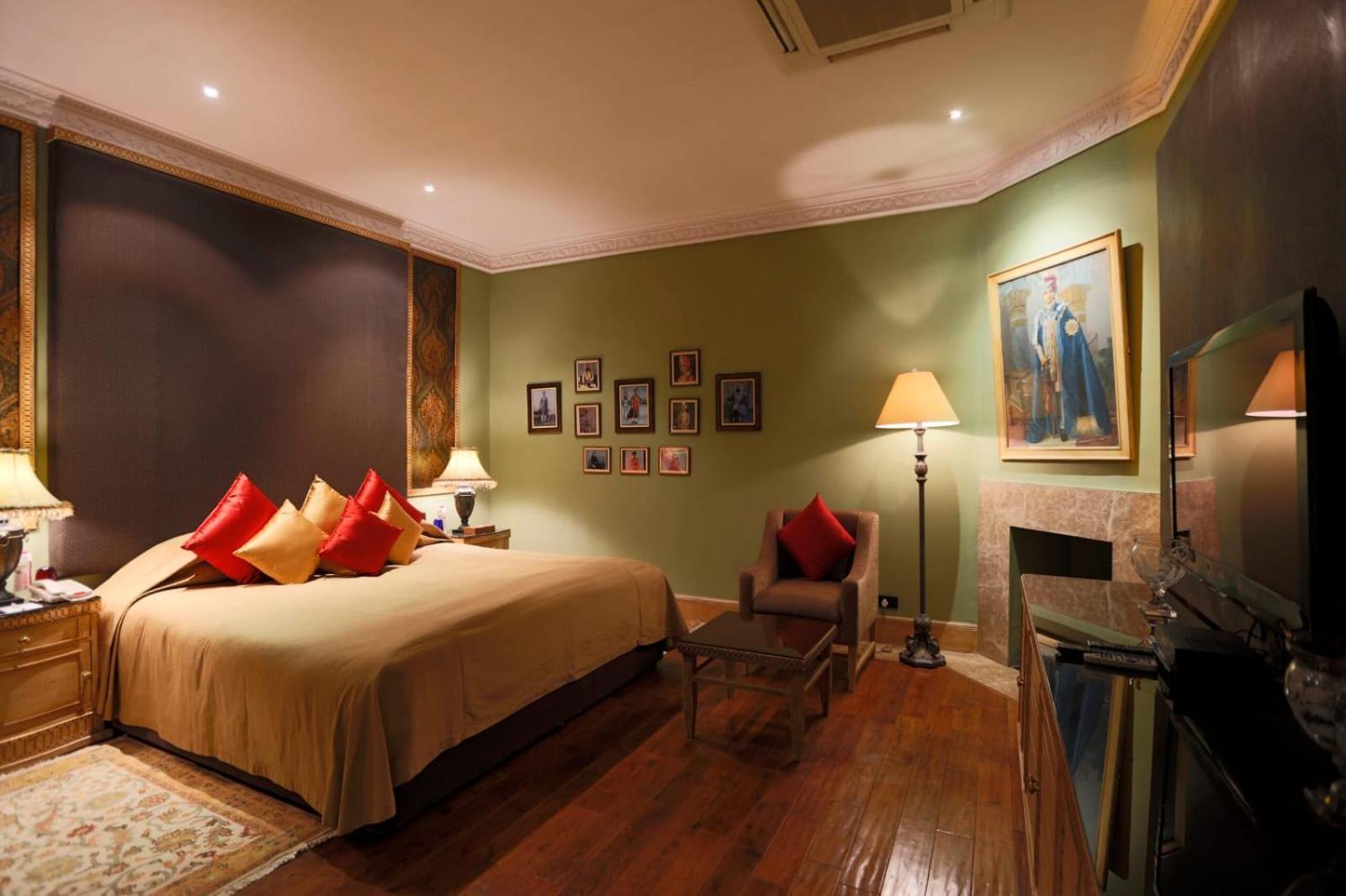 Hotel Prithvi-Raj Near Delhi Airport Ню Делхи Екстериор снимка